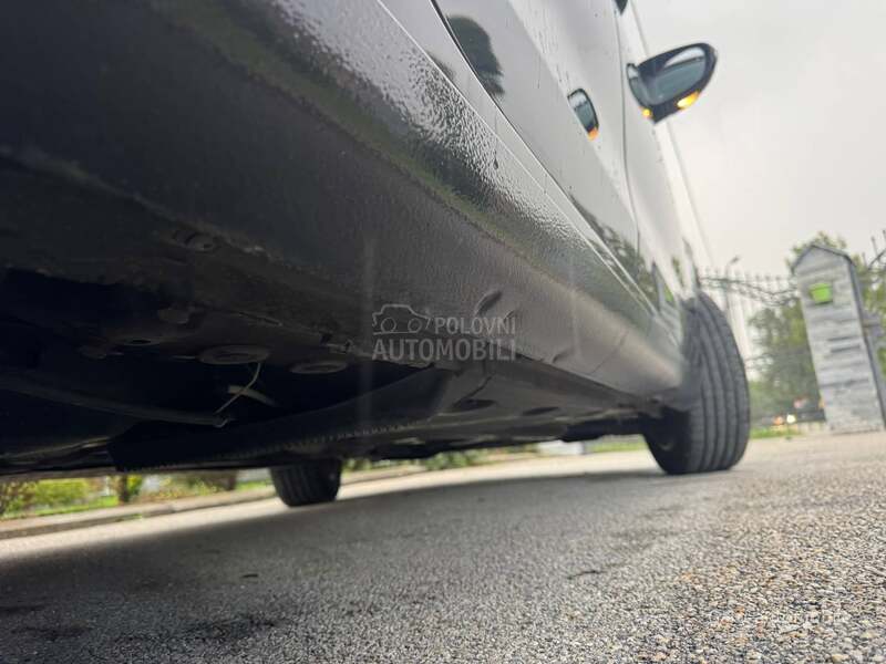 Volkswagen Golf 6 1.4TSI DSG CH NOV