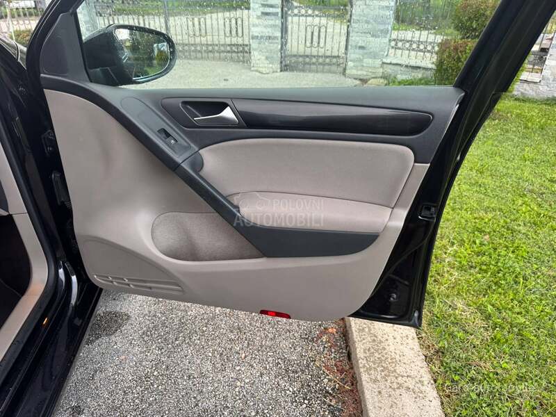 Volkswagen Golf 6 1.4TSI DSG CH NOV