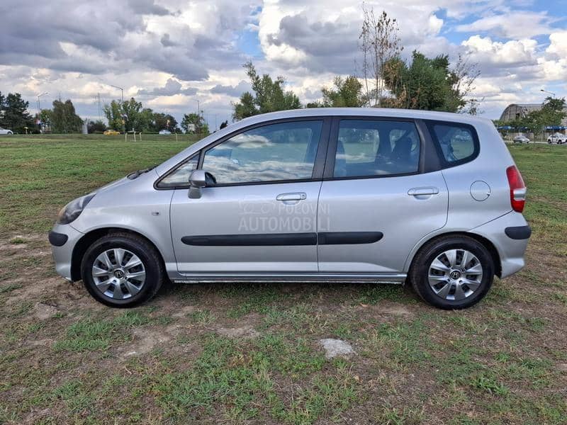 Honda Jazz 1,2b