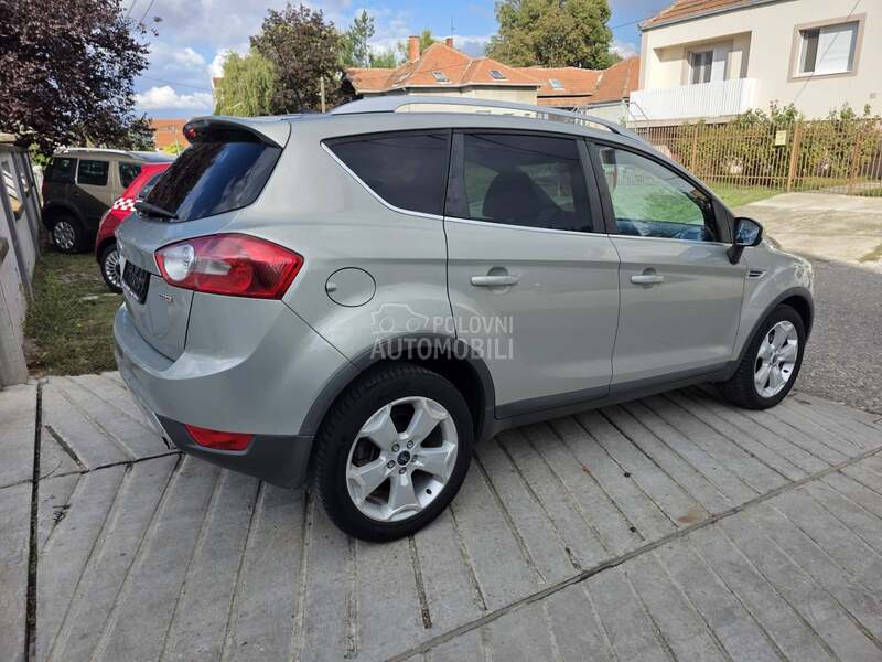 Ford Kuga 