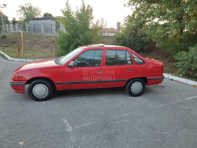 Opel Kadett 