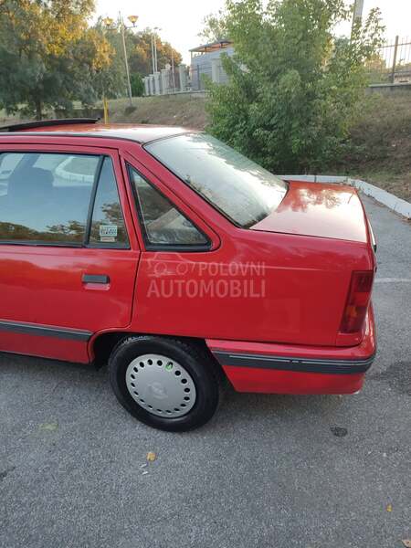 Opel Kadett 