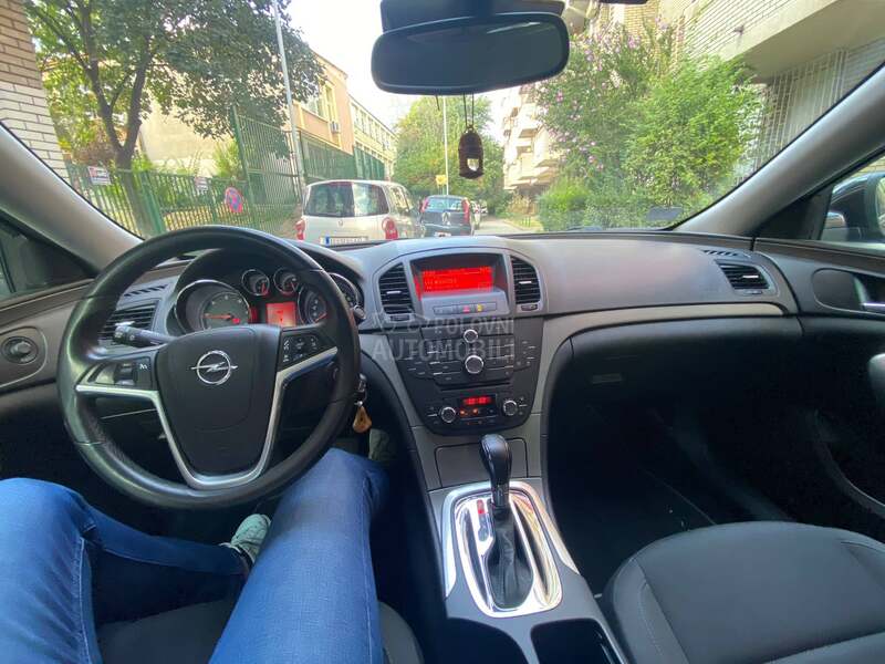 Opel Insignia 