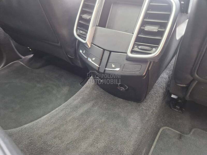Porsche Cayenne S e-hybrid platinum