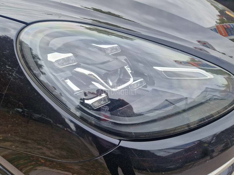 Porsche Cayenne S e-hybrid platinum