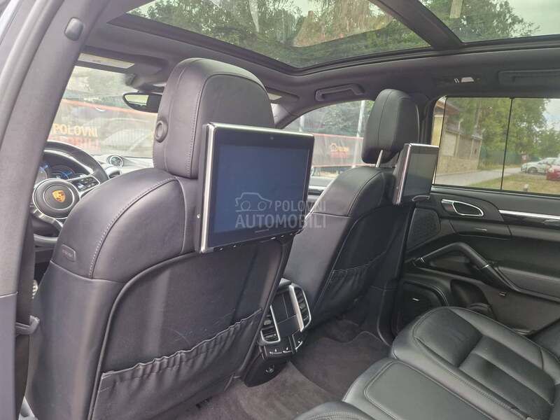 Porsche Cayenne S e-hybrid platinum