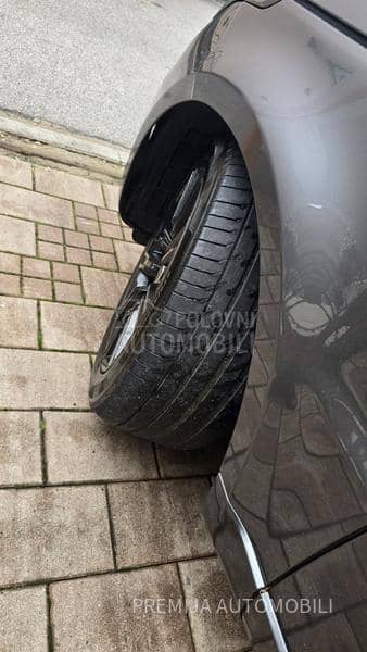 Land Rover Range Rover Sport 3.0 HSE SPORT