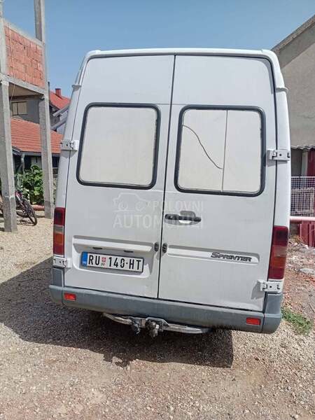 Mercedes Benz Sprinter 