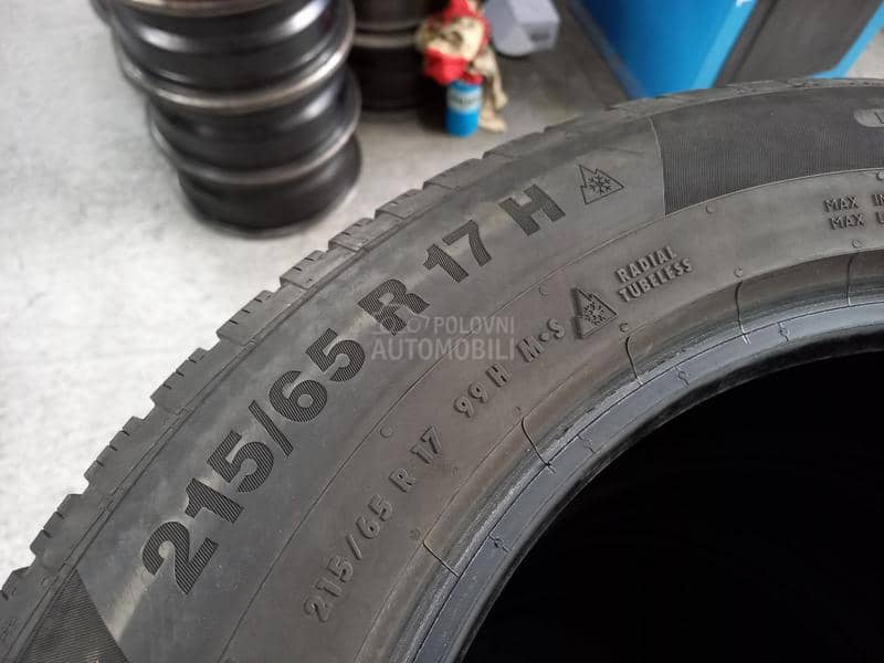 Continental 215/65 R17 Zimska