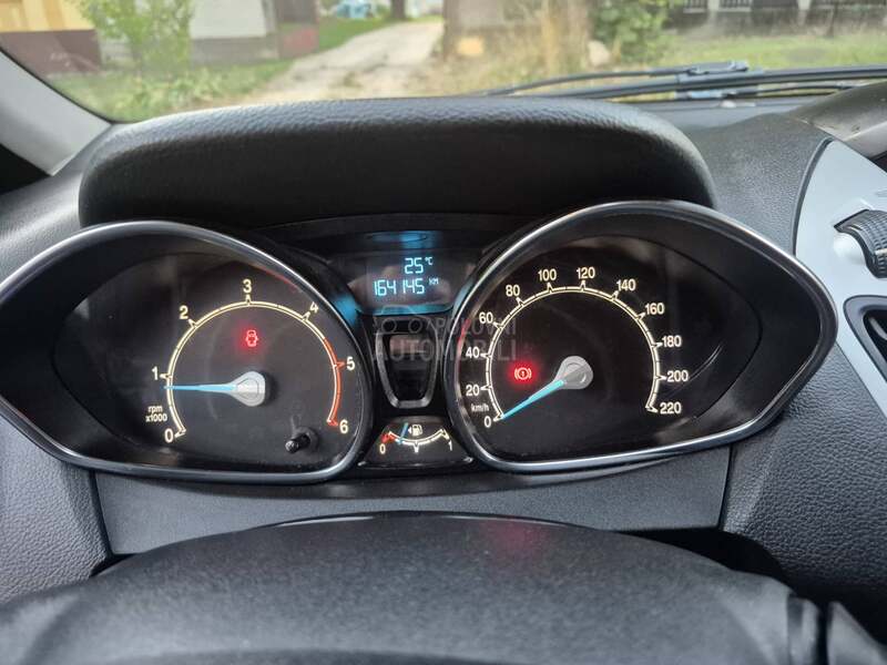 Ford B-Max 1.6 TDCI N.O.V