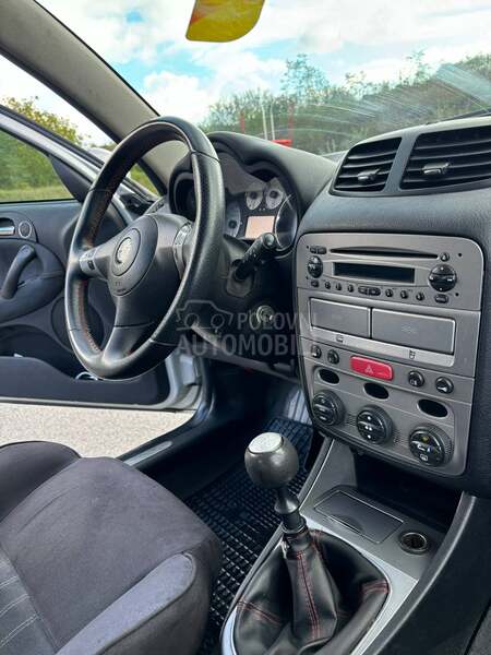 Alfa Romeo 147 1.9 JTD