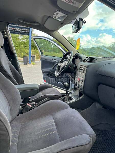Alfa Romeo 147 1.9 JTD