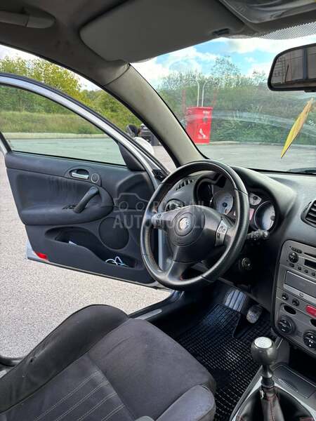 Alfa Romeo 147 1.9 JTD