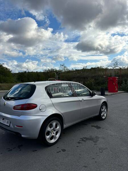 Alfa Romeo 147 1.9 JTD