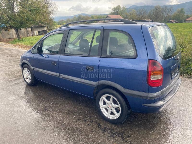 Opel Zafira 2.0 Dti Comfort