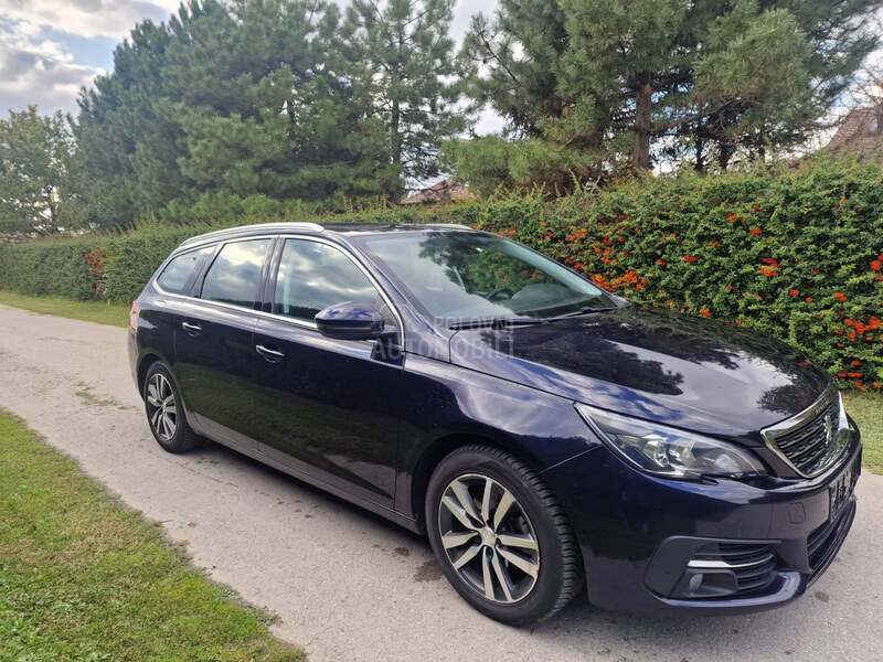 Peugeot 308 Active BlueHDI
