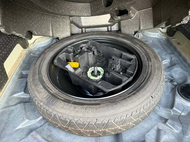 Peugeot 308 1,6hdi/n.avi/org.k.m