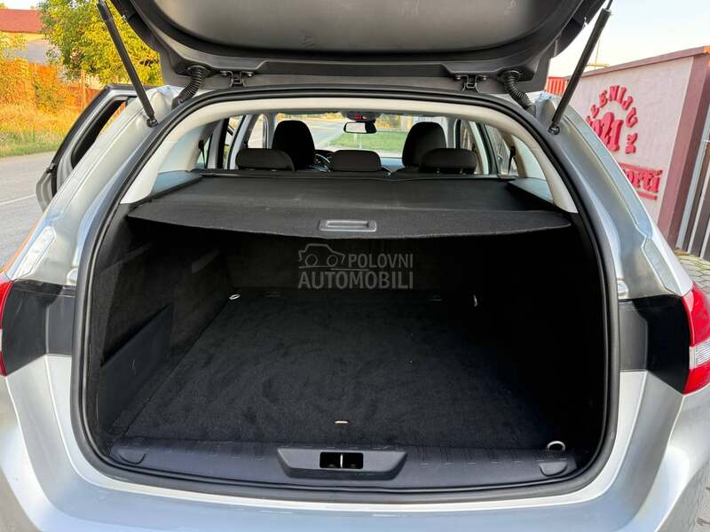 Peugeot 308 1,6hdi/n.avi/org.k.m