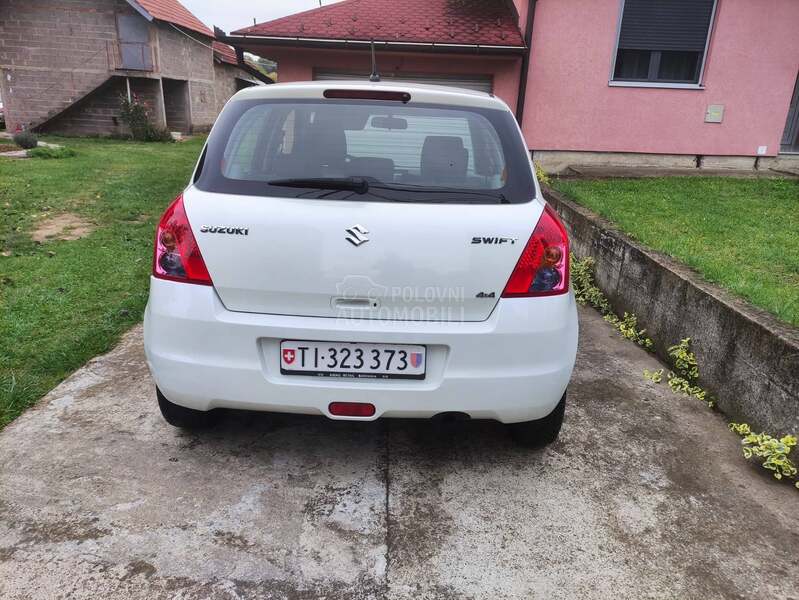 Suzuki Swift 4x4 iz ch