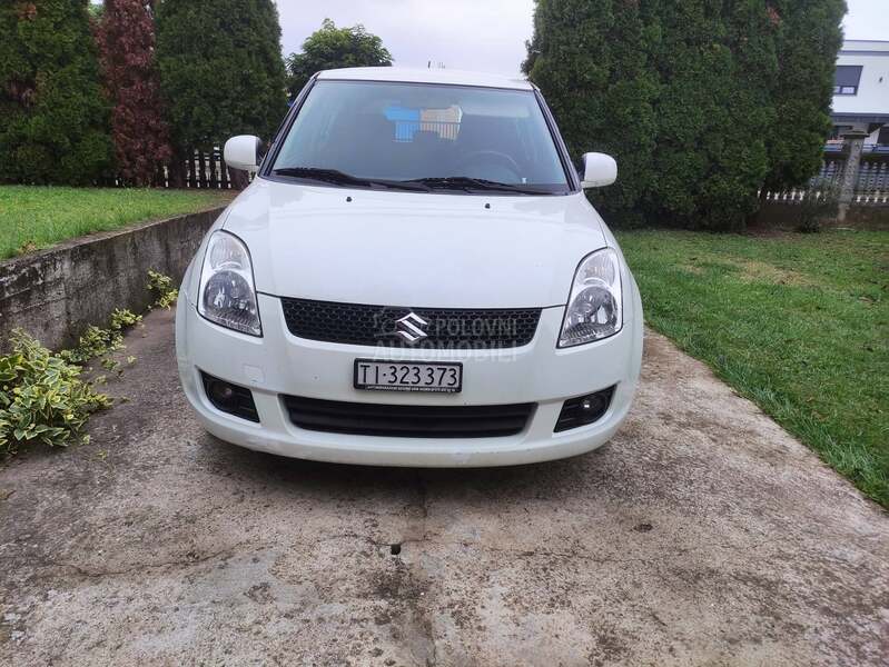 Suzuki Swift 4x4 iz ch