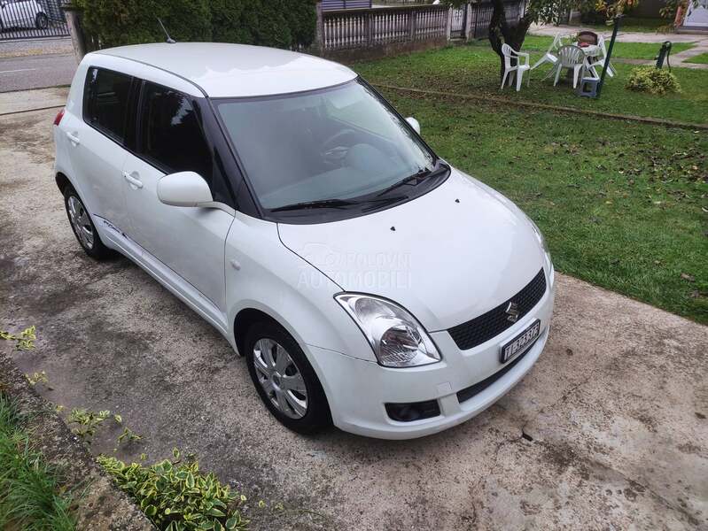 Suzuki Swift 4x4 iz ch