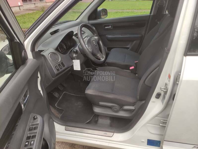 Suzuki Swift 4x4 iz ch
