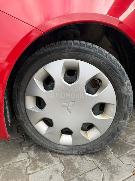 Mitsubishi Colt Celebration 30