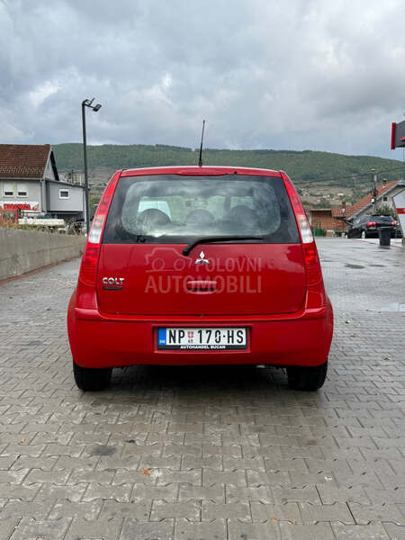 Mitsubishi Colt Celebration 30