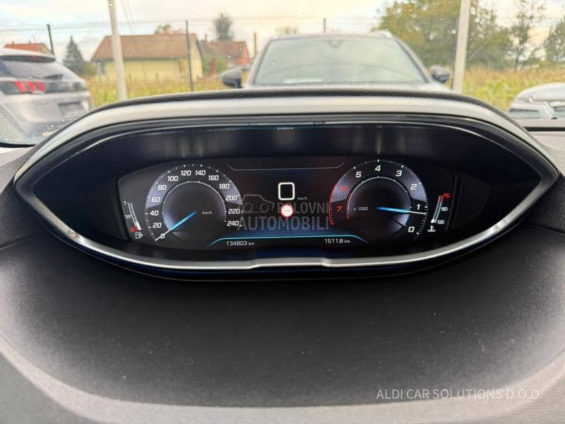 Peugeot 3008 1.2  Puretech Active