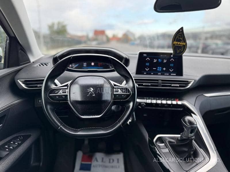 Peugeot 3008 1.2  Puretech Active