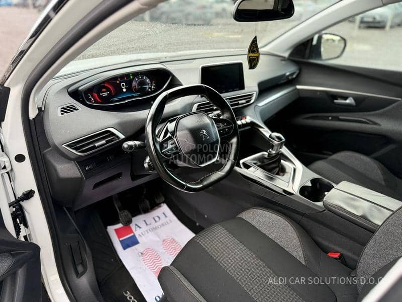 Peugeot 3008 1.2  Puretech Active