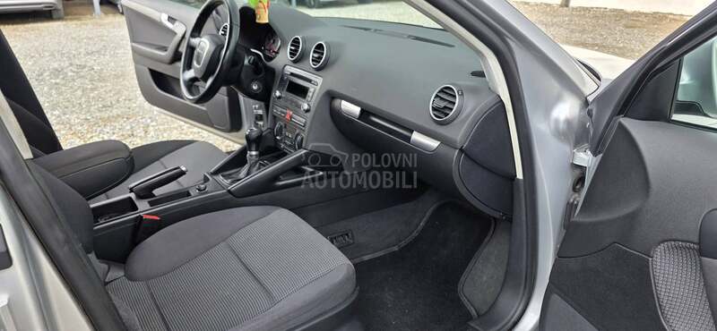 Audi A3 1.6b 8v