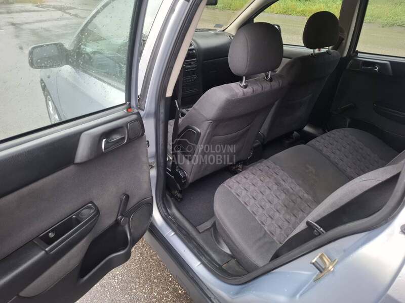 Opel Astra G 