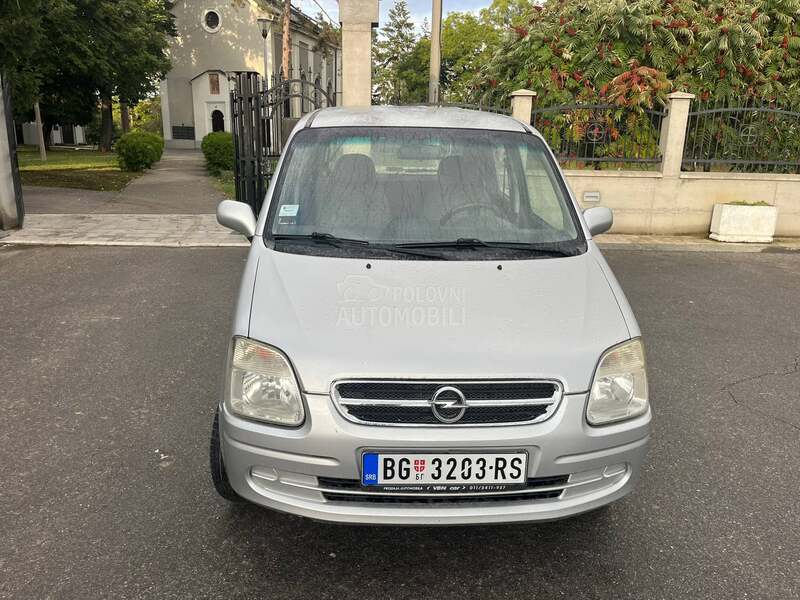 Opel Agila 