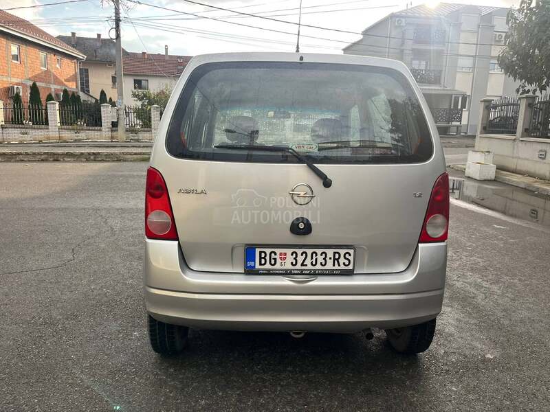 Opel Agila 
