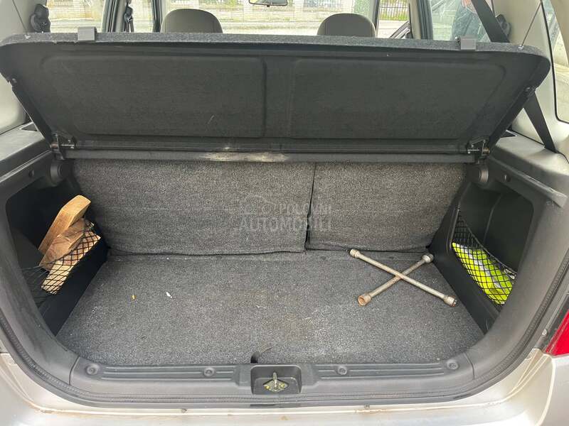 Opel Agila 