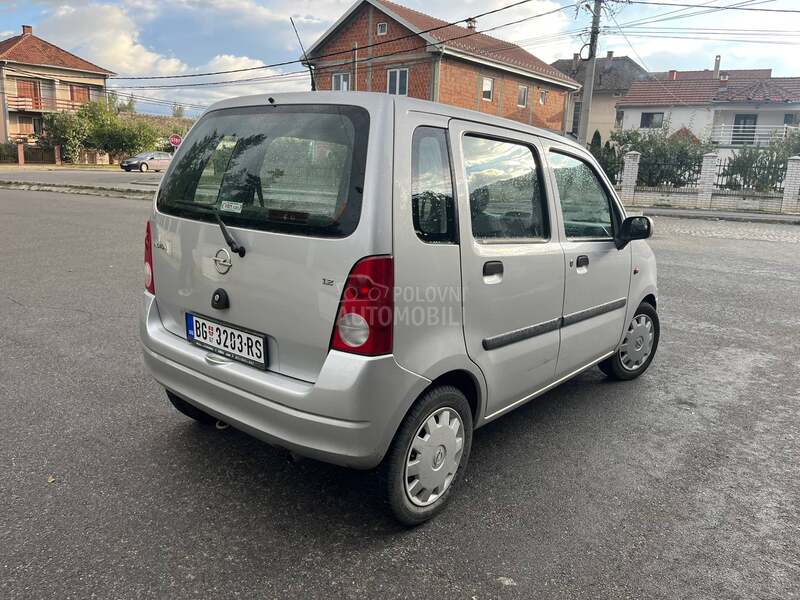 Opel Agila 