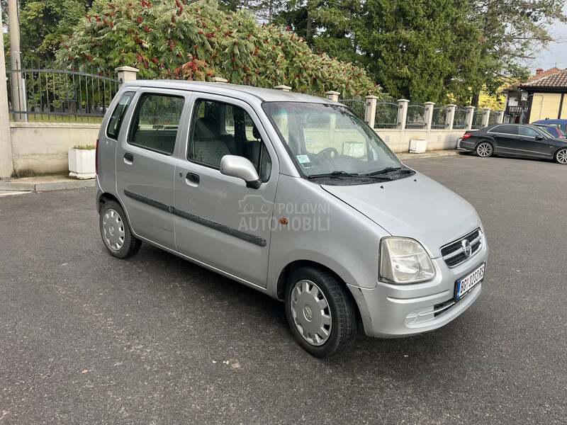 Opel Agila 