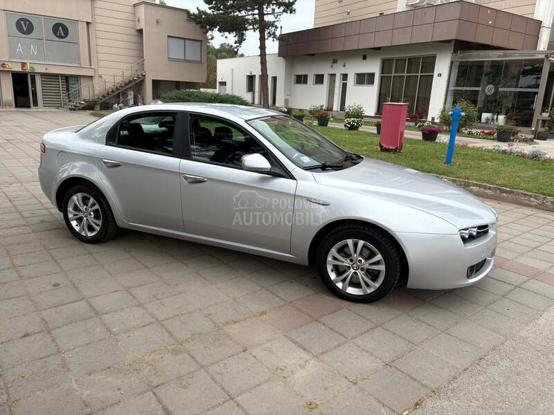 Alfa Romeo 159 JTDm