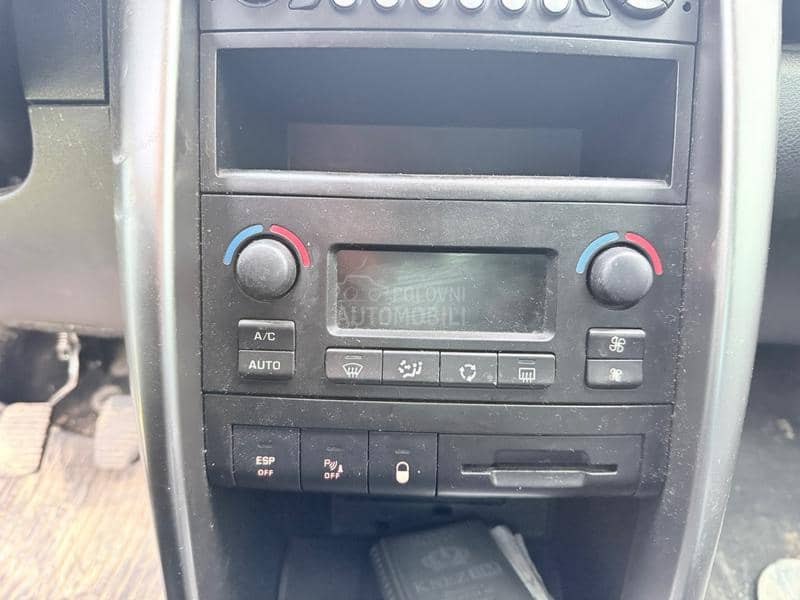 Komande klime Pezo 207