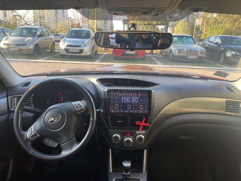 Subaru Forester 2.0