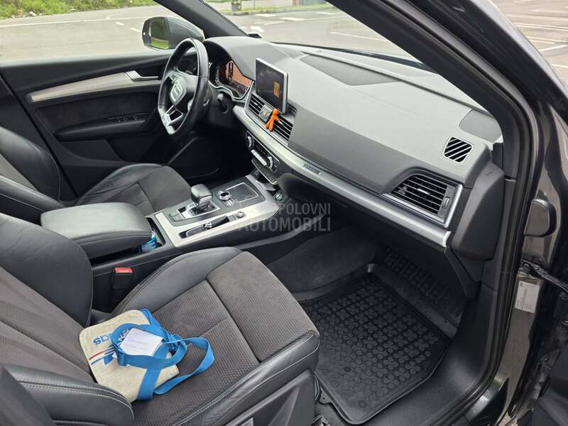 Audi Q5 3XS LINE QUATTRO