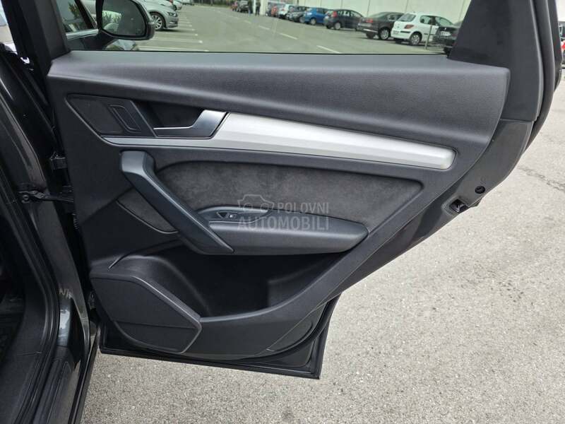 Audi Q5 3XS LINE QUATTRO
