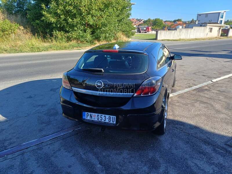 Opel Astra H Gtc 1.3mjet