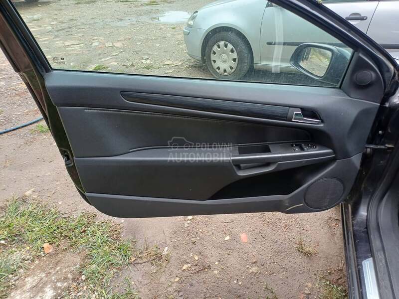 Opel Astra H Gtc 1.3mjet