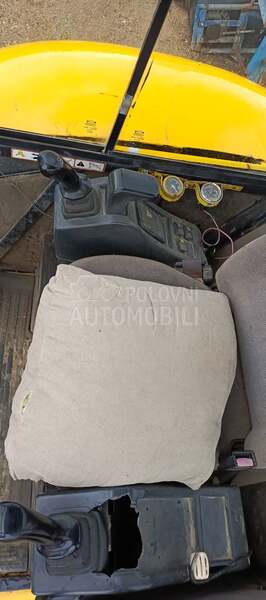 JCB 8060