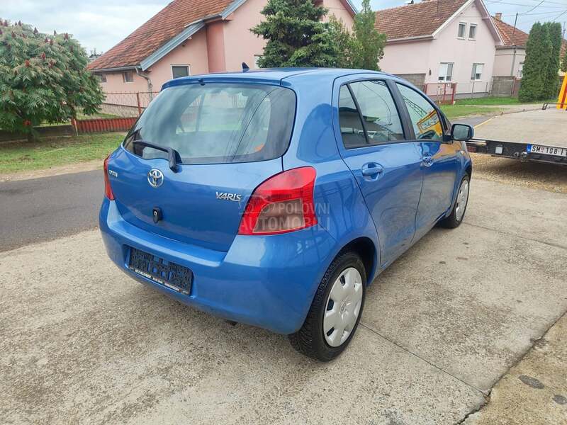 Toyota Yaris 