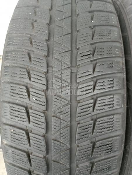 Falken 205/55 R17 Zimska
