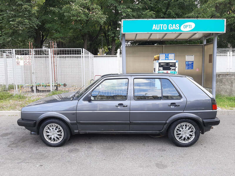 Volkswagen Golf 2 1.8 GT