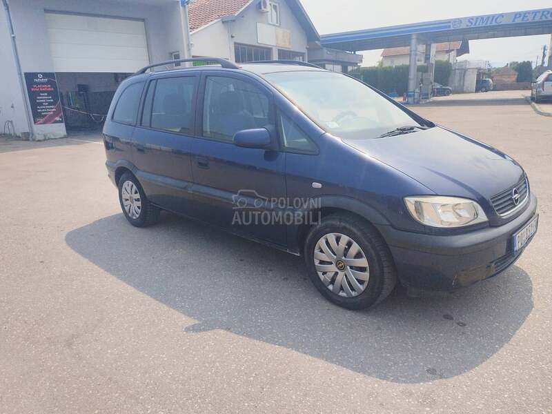 Opel Zafira 